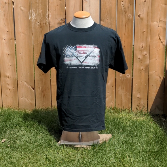 Fender t-shirt - Picture 1 of 3